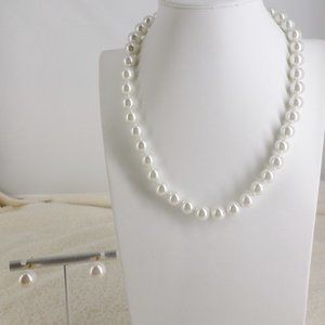 Necklace & Earring Set White 10mm Shell Pearls Hand Knotted 18" NWOT M536